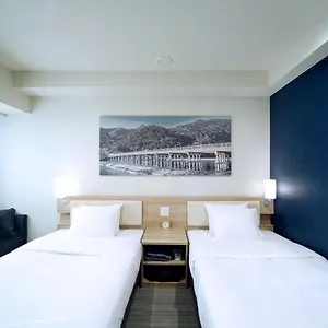 Travelodge Shijo Kawaramachi 3*, קיוטו יפן