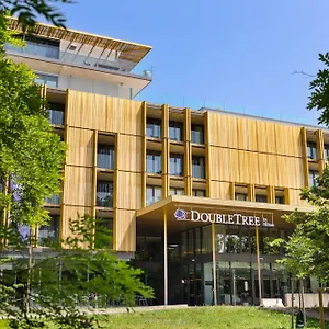 Radisson Blu Park Royal Palace Hotel